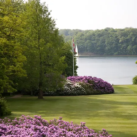 Hindsgavl Slot Hotel 4*