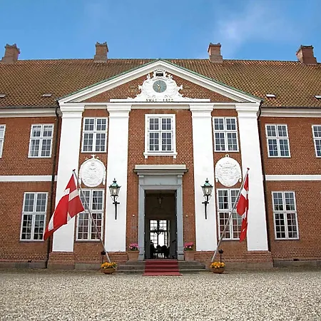 Hindsgavl Slot 4* Middelfart