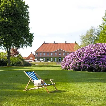 Hindsgavl Slot 4*