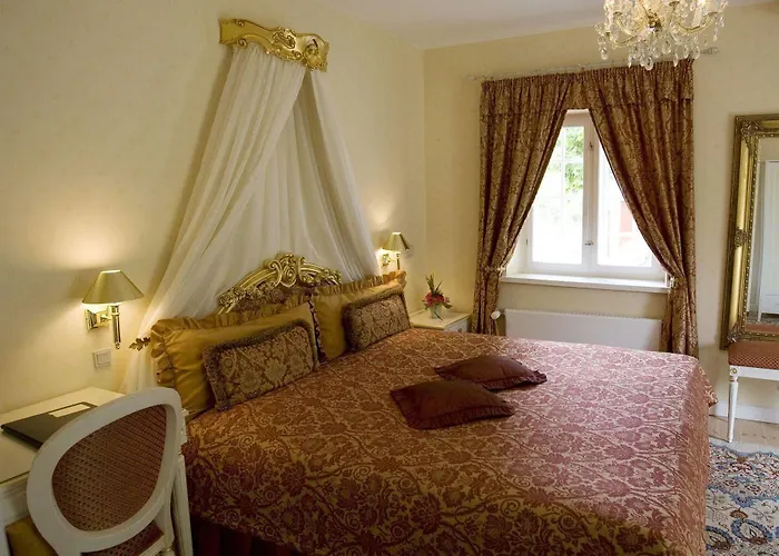 斯咯塔海恩兹联盟酒店 4* 米泽尔法特